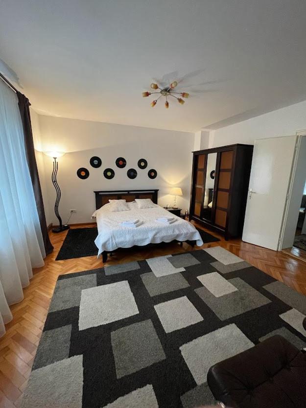 Crisan 40 Casa Muntean 100Mp 3Camere 3Paturi 1 Canapea 2 Dormitoare Parcare Timisoara Bagian luar foto